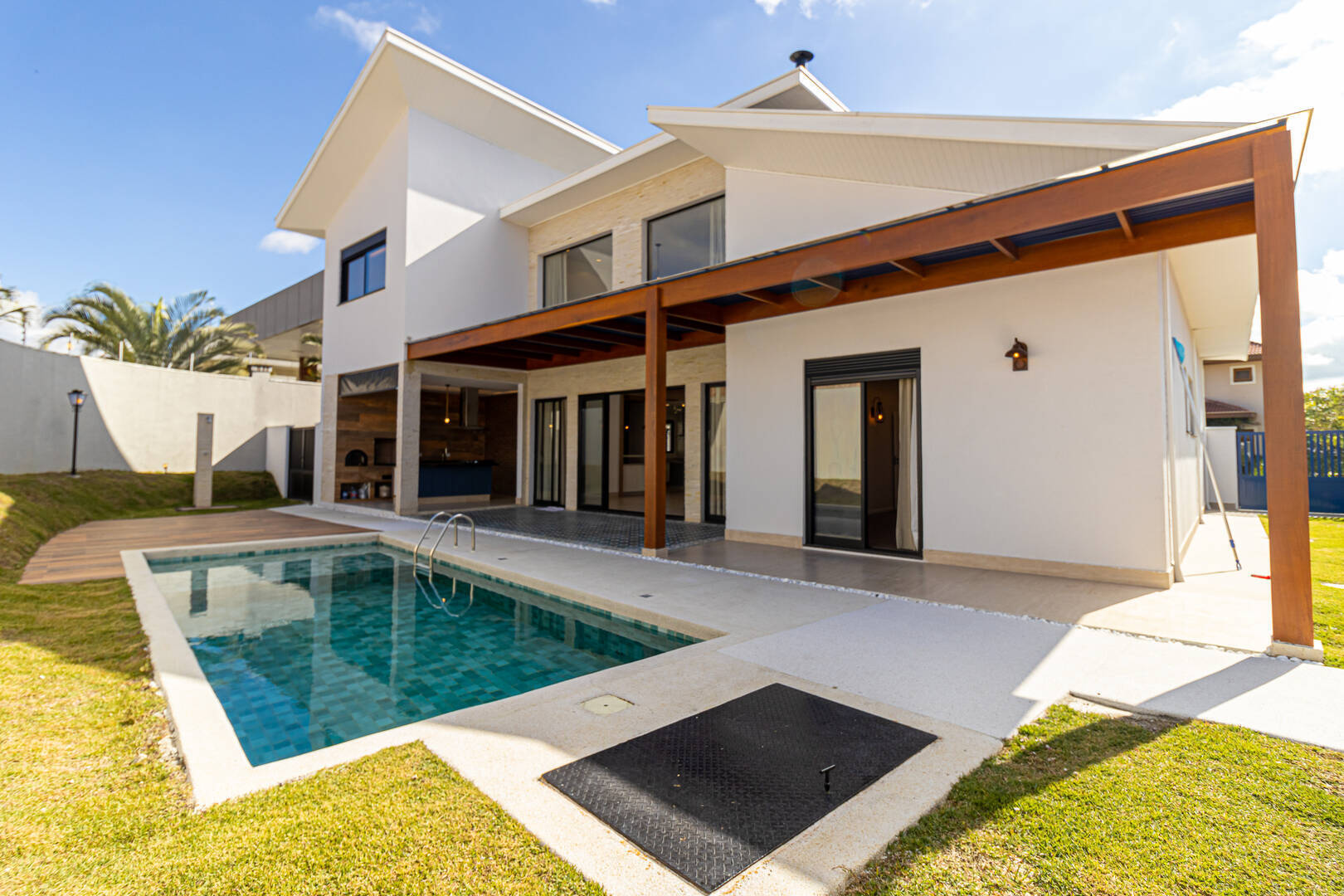 Casa de Condomínio, 4 quartos - Foto 1