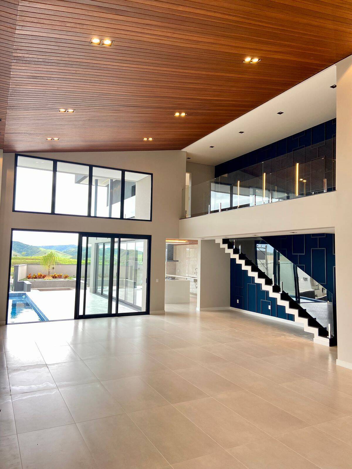 Casa, 4 quartos, 422 m² - Foto 2