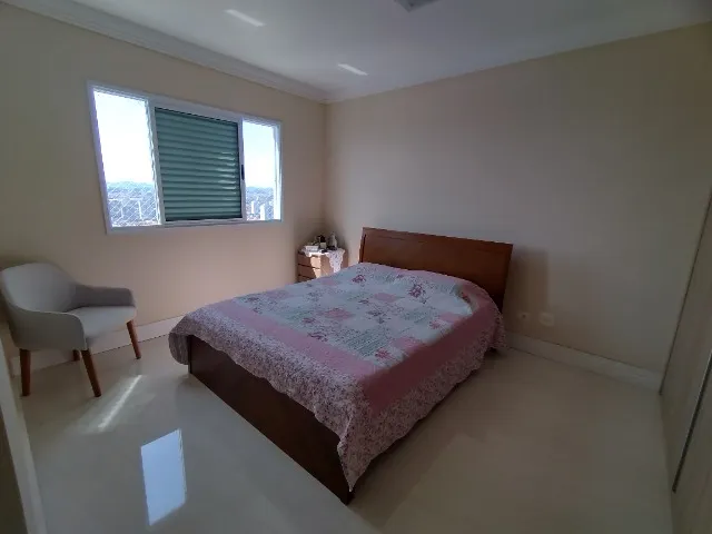 Apartamento, 4 quartos, 243 m² - Foto 11