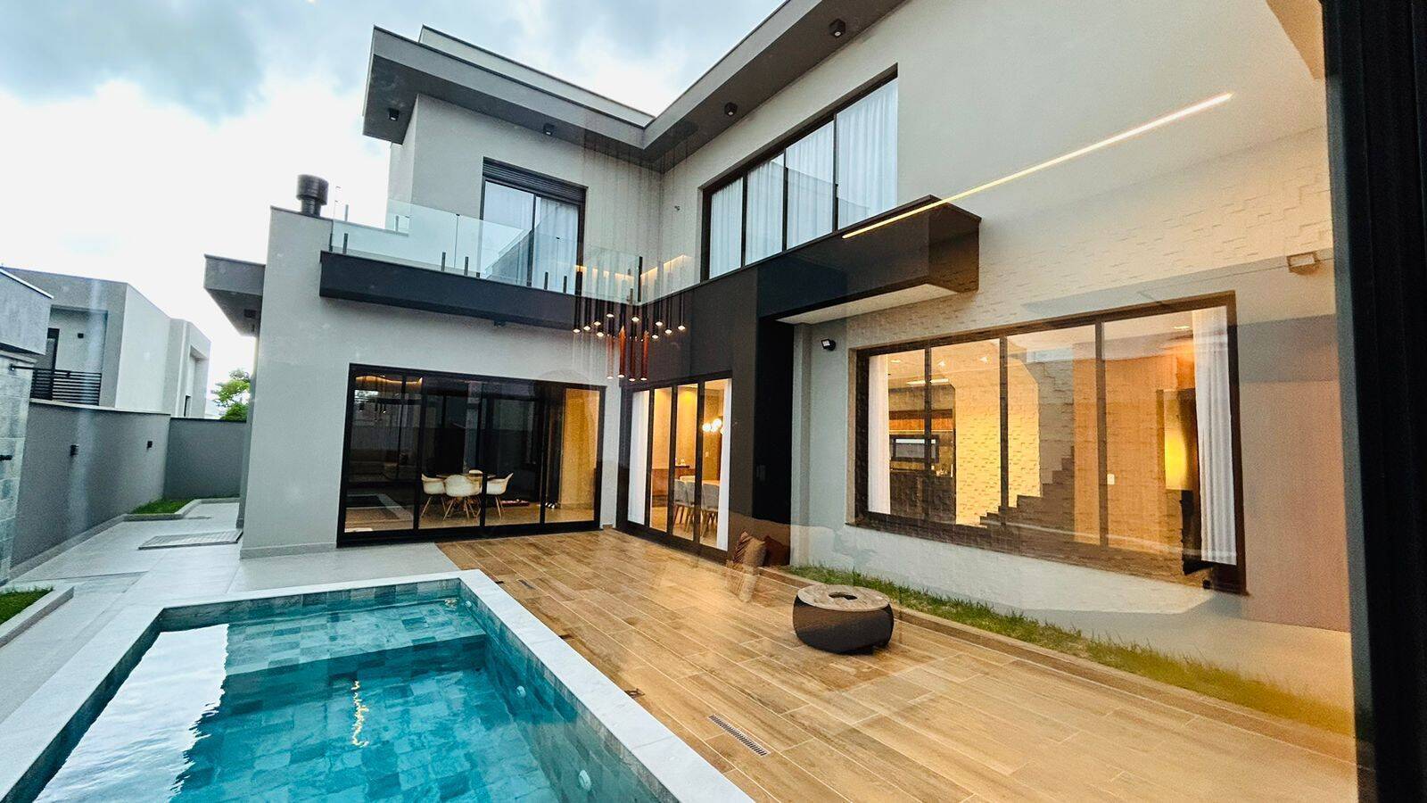 Casa, 3 quartos, 323 m² - Foto 6