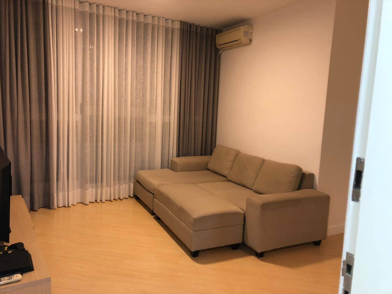 Apartamento 115 m² - 4 dorms/1 suíte - próximo ao Fórum do Aquarius