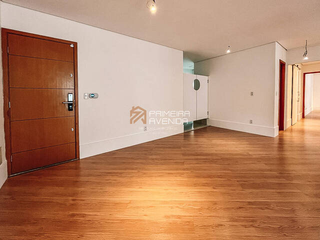 Apartamento para Venda em São José dos Campos - 2