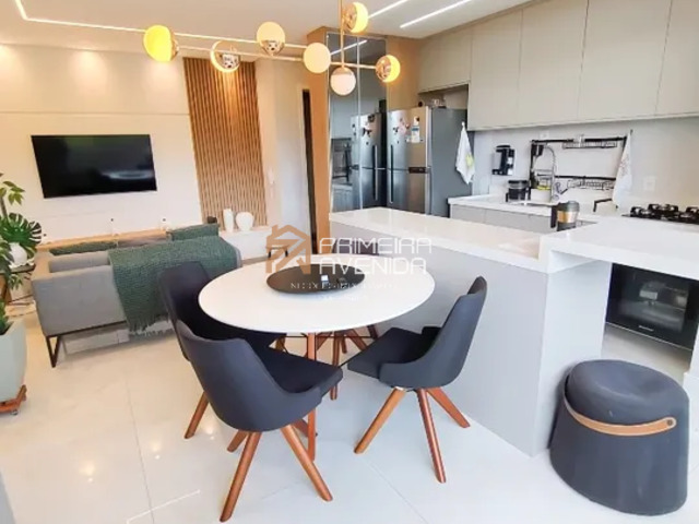 Apartamento para Venda em São José dos Campos - 2