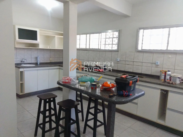 Sobrado para Venda em São José dos Campos - 4