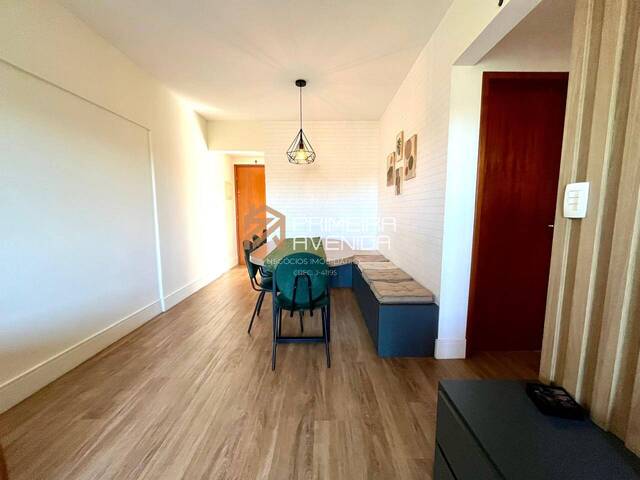 Apartamento para Venda em São José dos Campos - 2