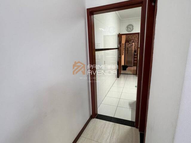 Casa para Venda em São José dos Campos - 4