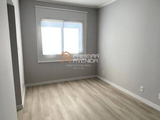 Apartamento para Locação em São José dos Campos - 4