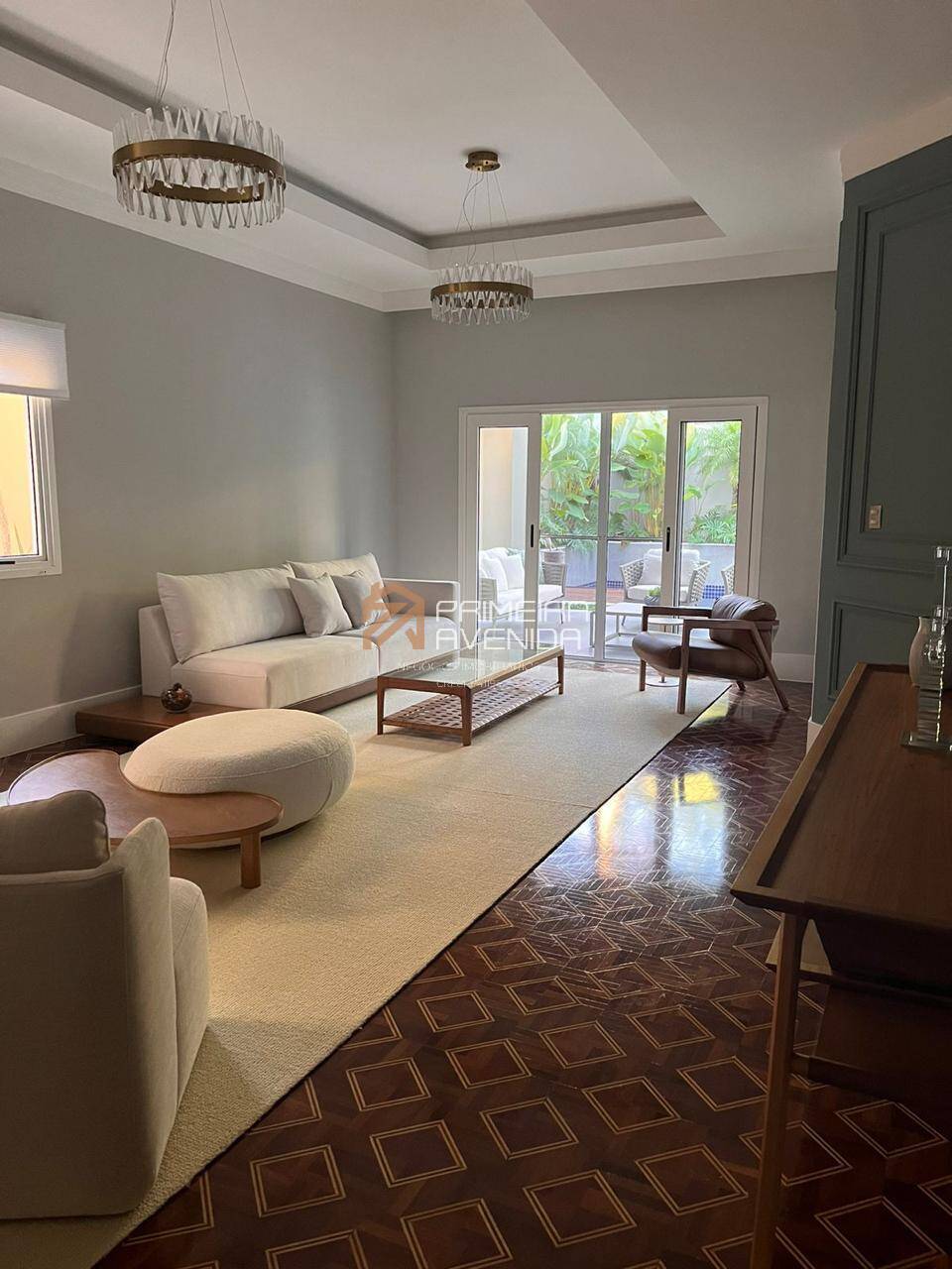 Sobrado 350m²- 4 dorms/2 suítes – Condomínio Altos da Serra II