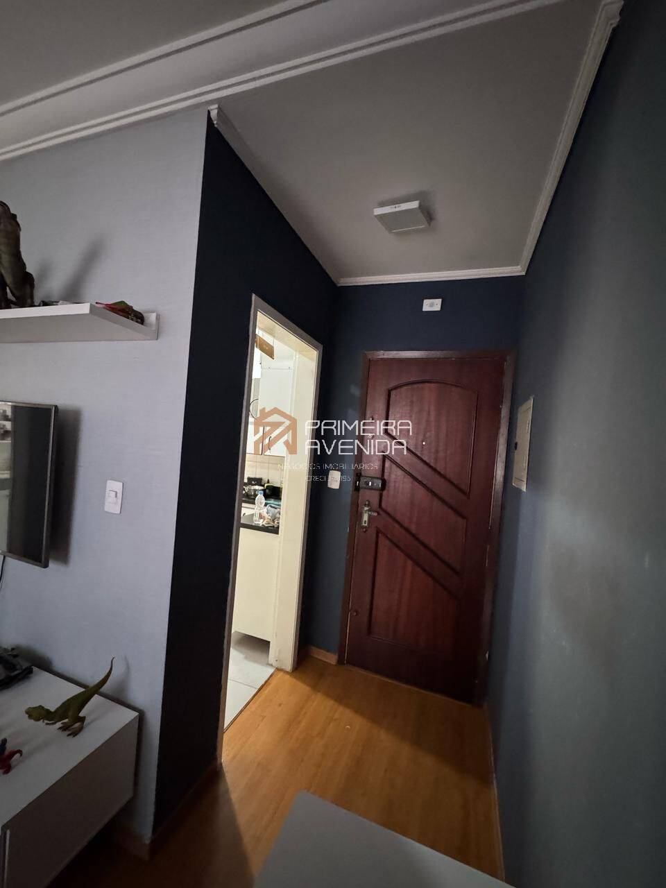 Apartamento à venda com 2 quartos, 45m² - Foto 3