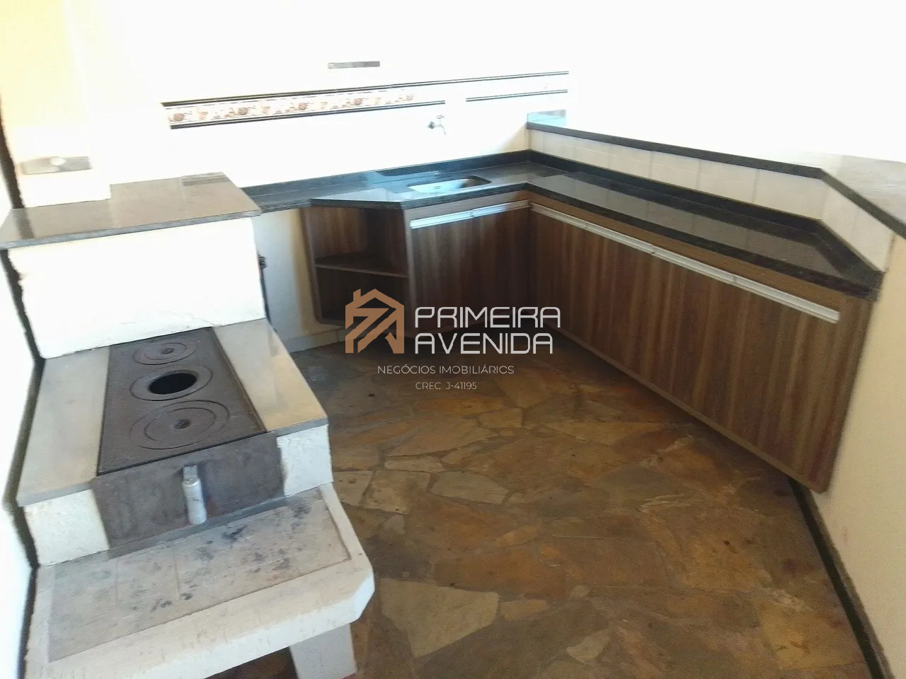 Sobrado à venda com 3 quartos, 200m² - Foto 10
