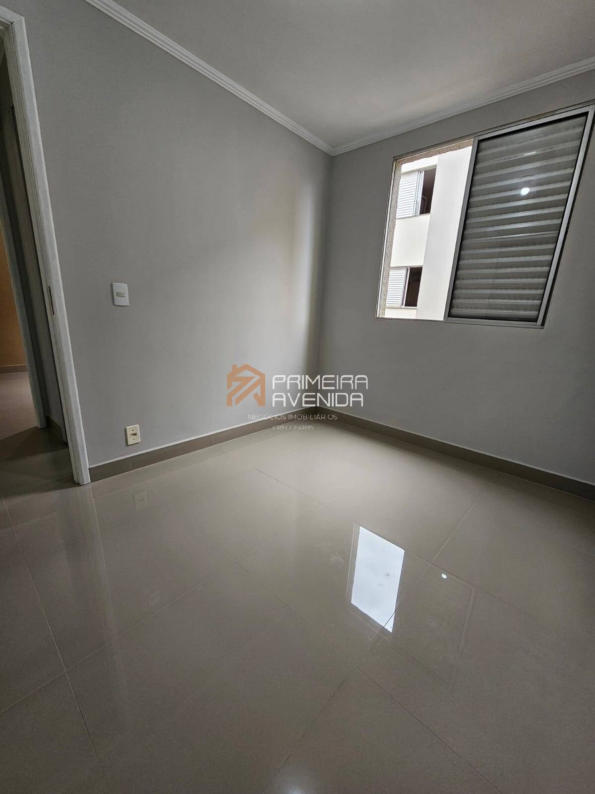 Apartamento para alugar com 2 quartos, 50m² - Foto 3