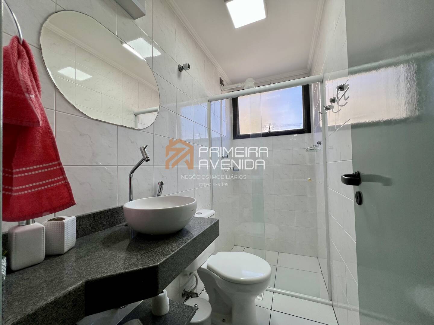 Apartamento à venda com 2 quartos, 68m² - Foto 9