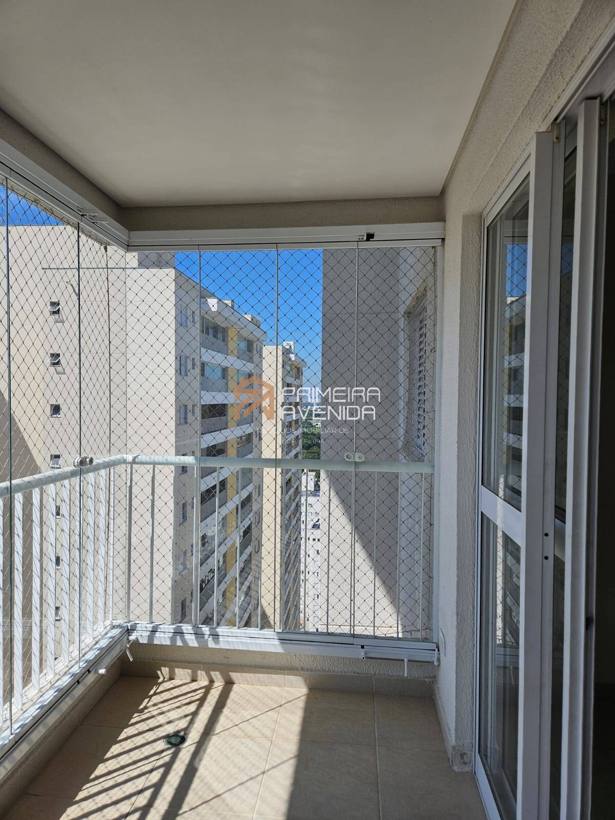 Apartamento para alugar com 3 quartos, 102m² - Foto 4