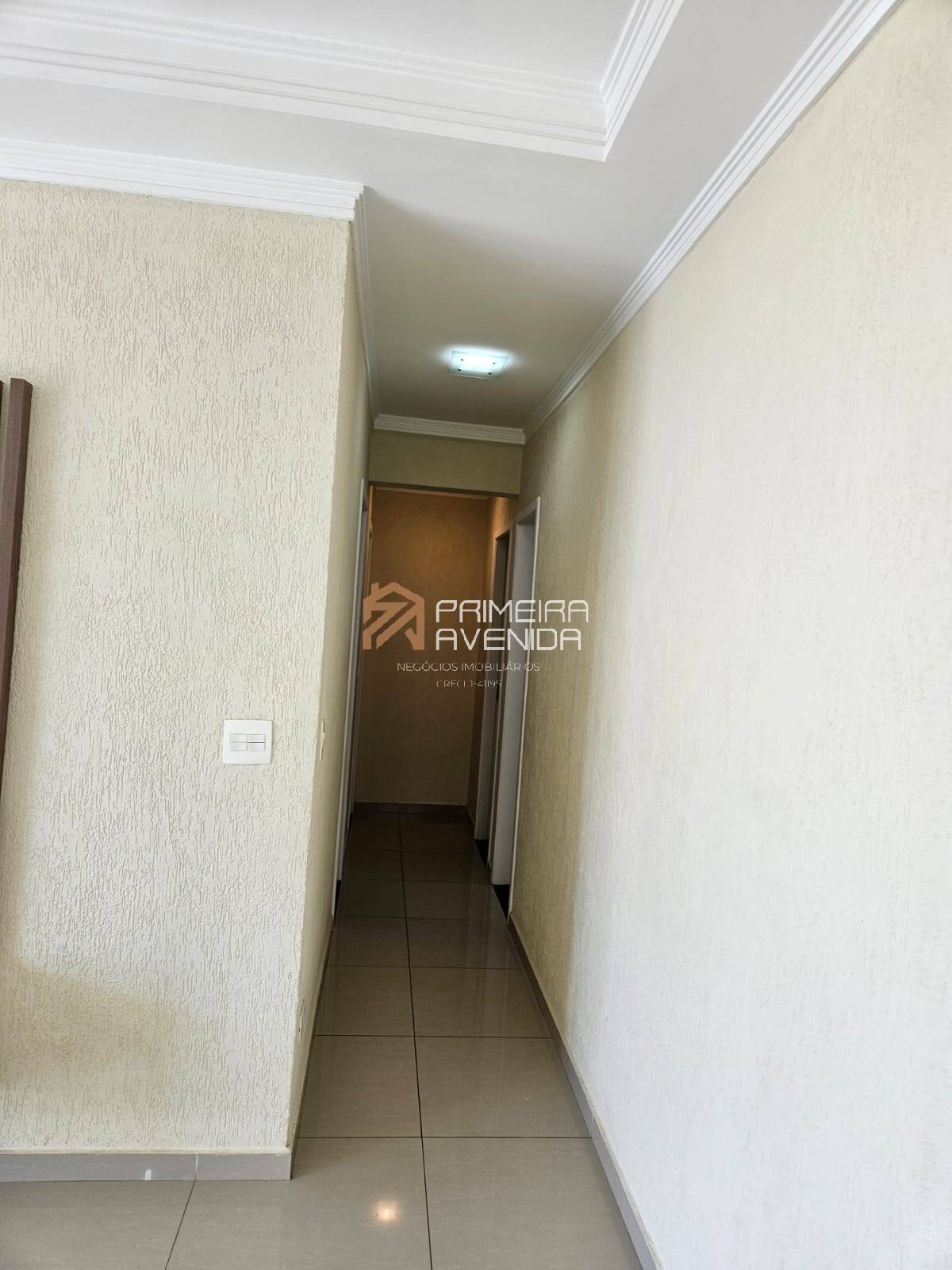 Apartamento para alugar com 3 quartos, 102m² - Foto 9