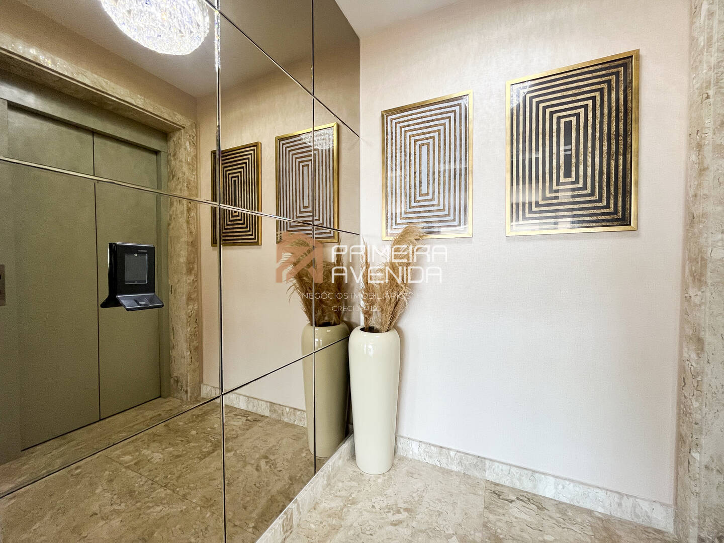 Apartamento à venda com 3 quartos, 248m² - Foto 8