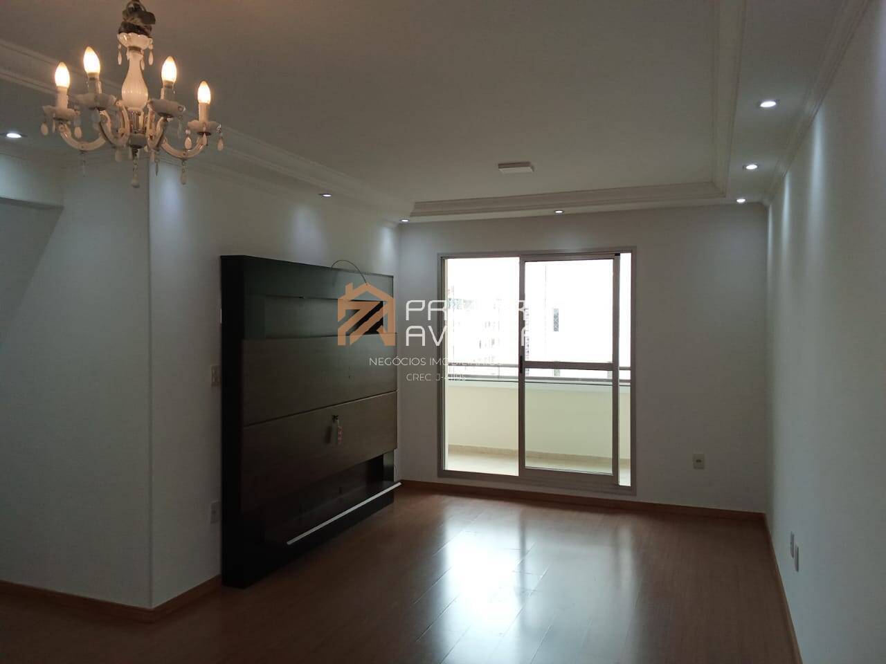 Apartamento para alugar com 4 quartos, 103m² - Foto 1