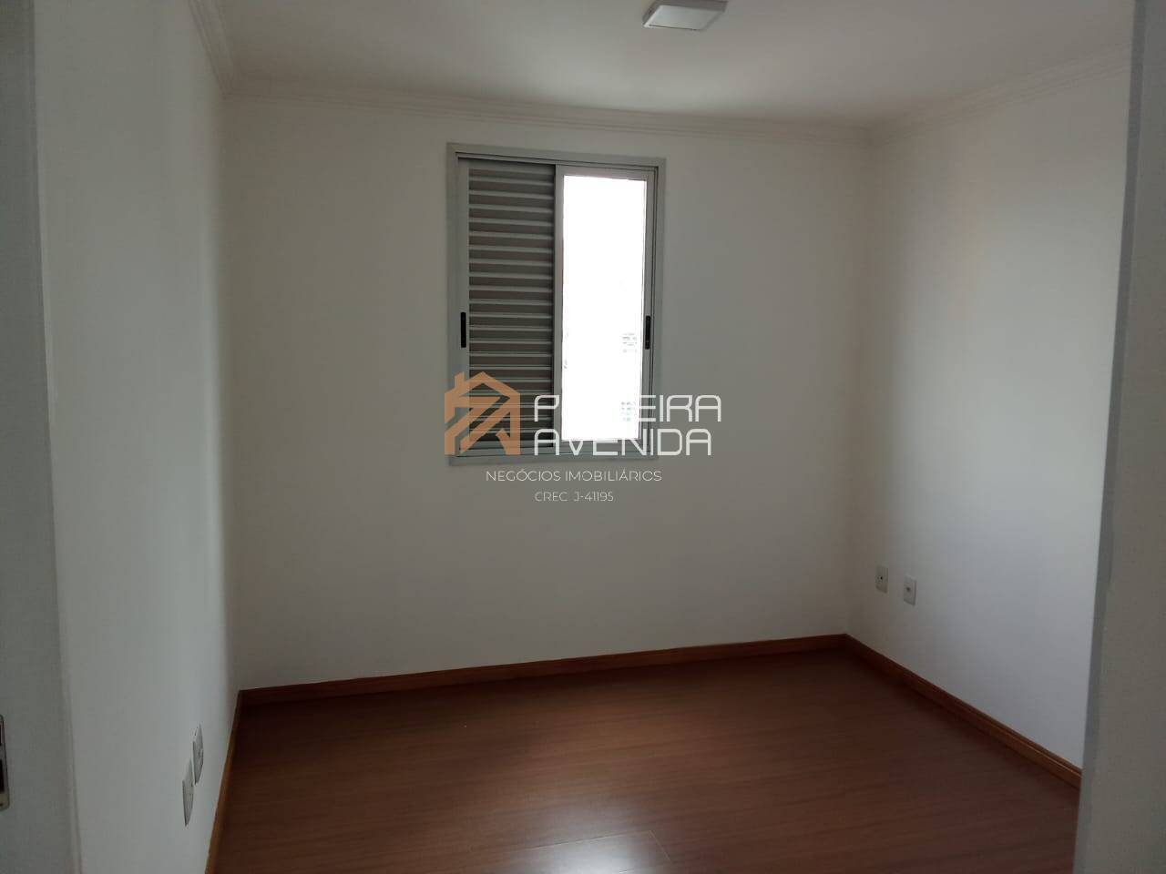 Apartamento para alugar com 4 quartos, 103m² - Foto 8