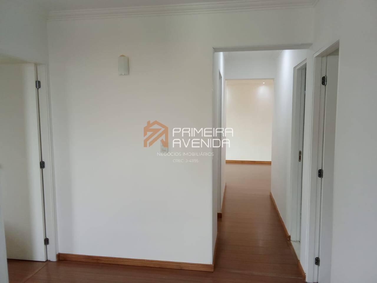 Apartamento para alugar com 4 quartos, 103m² - Foto 9