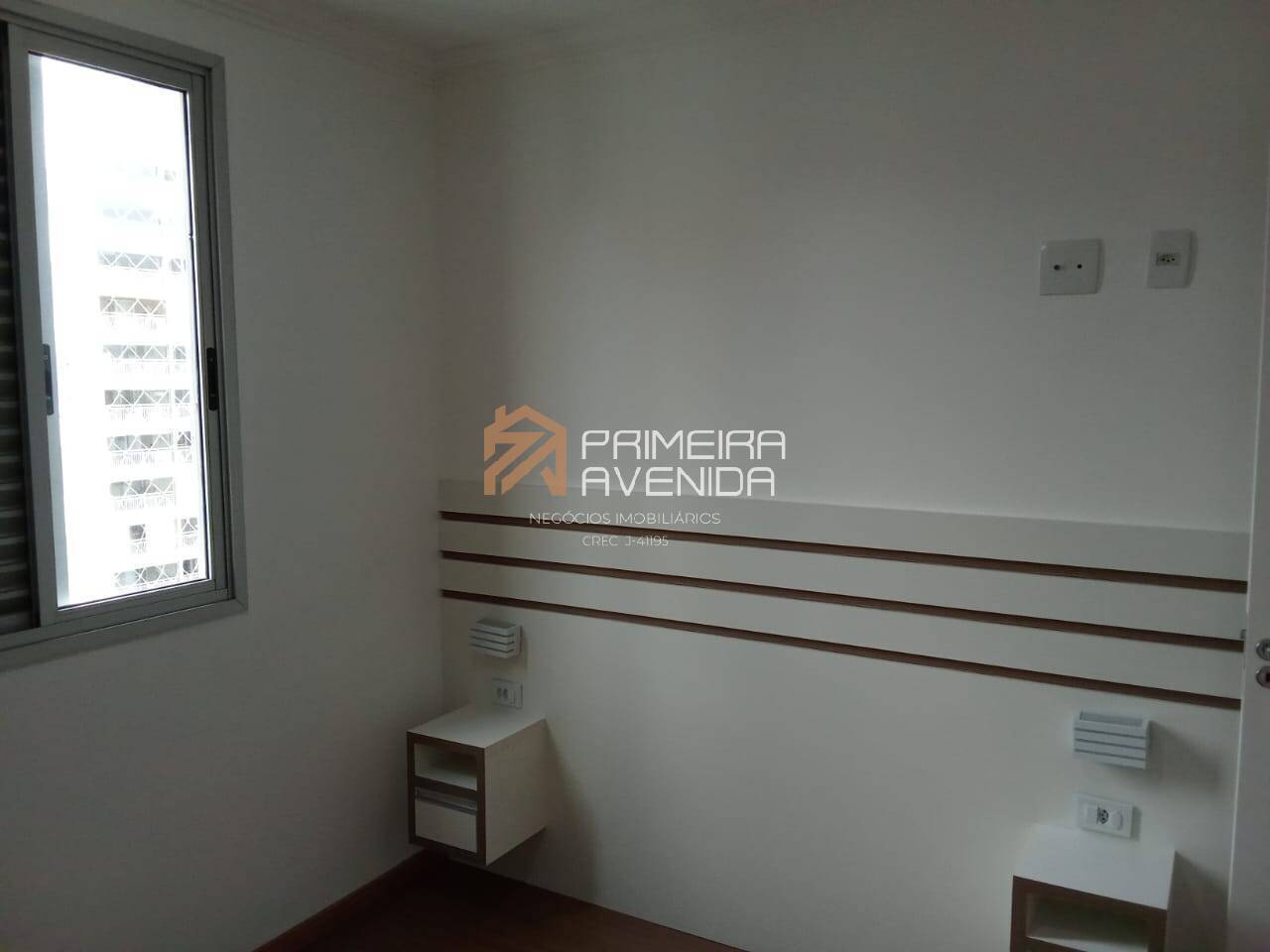 Apartamento para alugar com 4 quartos, 103m² - Foto 11
