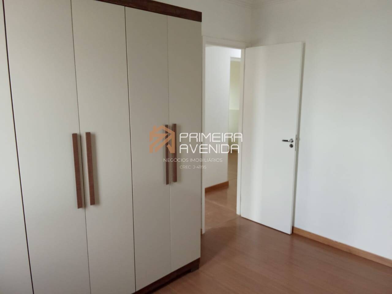 Apartamento para alugar com 4 quartos, 103m² - Foto 18
