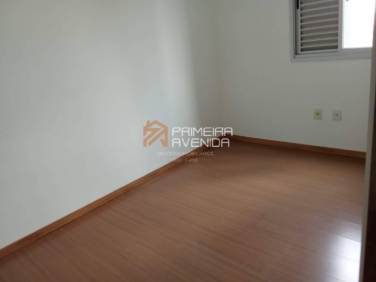Apartamento para alugar com 4 quartos, 103m² - Foto 16