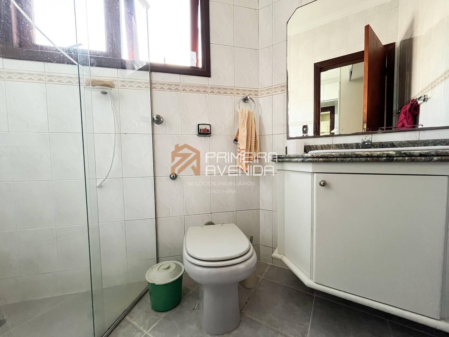Casa à venda com 4 quartos, 340m² - Foto 11