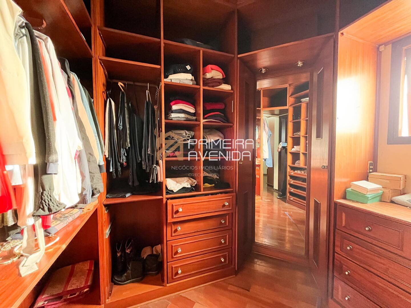 Casa à venda com 4 quartos, 340m² - Foto 20